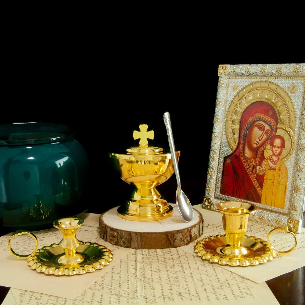 Gold-Plated Communion Cup Set – Christian Church Ceremonial Vessel & Mass Supplies