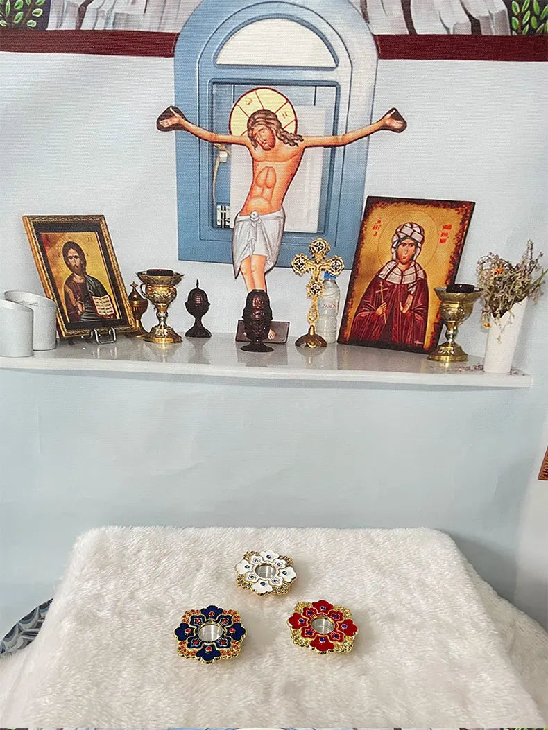 Orthodox-Style Floral Reliquary Case – Decorative Christian Keepsake Holder