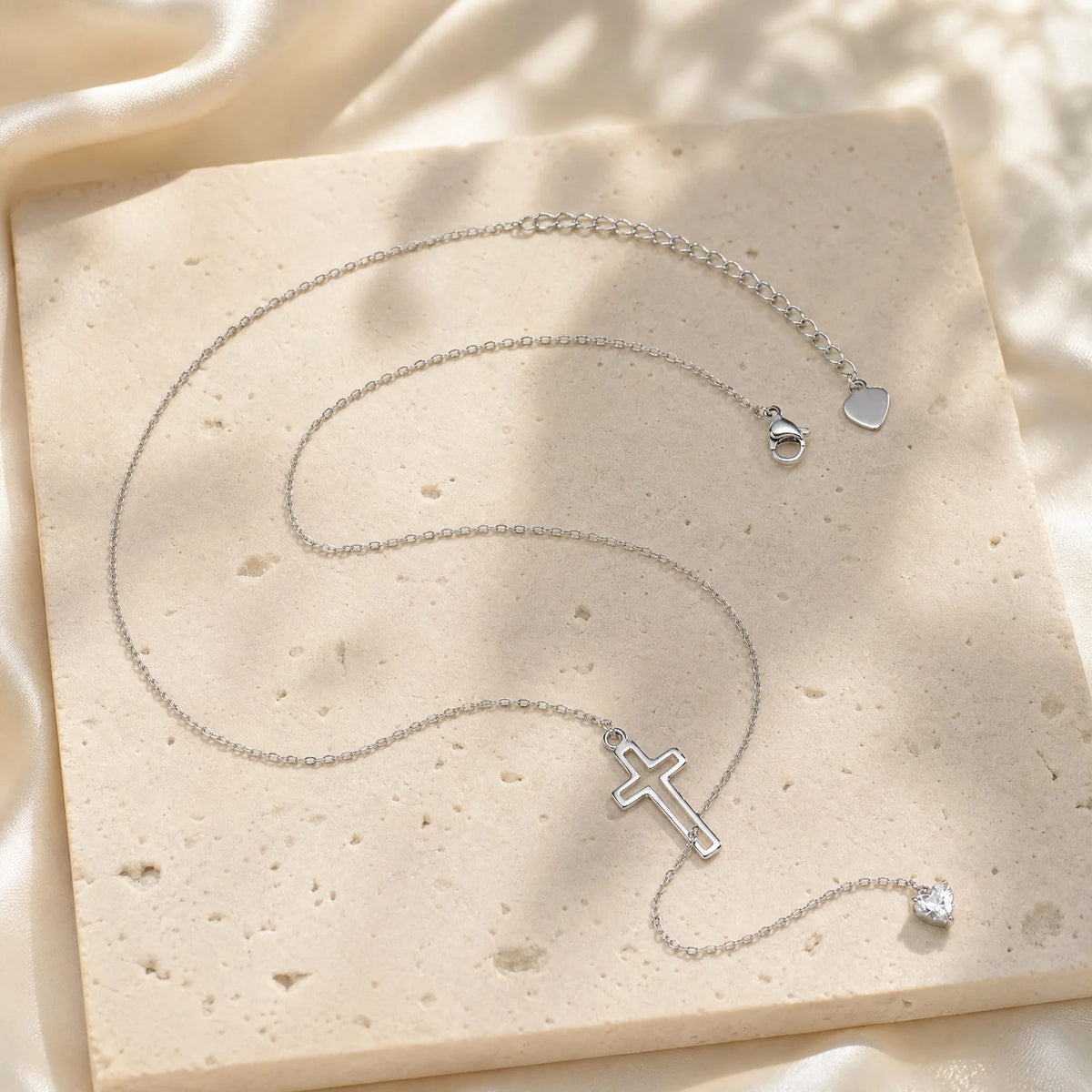 Women’s Cross Lariat Necklace with Heart Drop | SYLVA